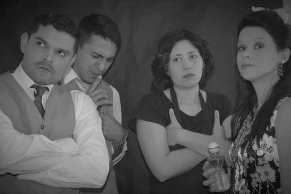 foto-grupal-blanco-y-negro-2