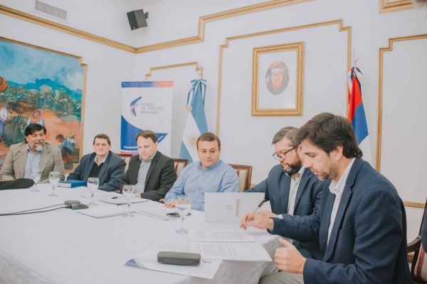 Copia de 2022-10-12- Firma de convenio INCAA-8