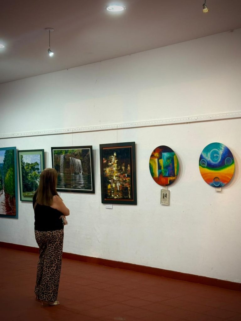 Una explosión de arte abrió sus puertas en el Centro Cultural Cidade 7 Una explosión de arte abrió sus puertas en el Centro Cultural Cidade imagen-6