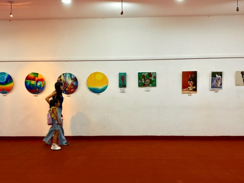 Una explosión de arte abrió sus puertas en el Centro Cultural Cidade 23 Una explosión de arte abrió sus puertas en el Centro Cultural Cidade imagen-22