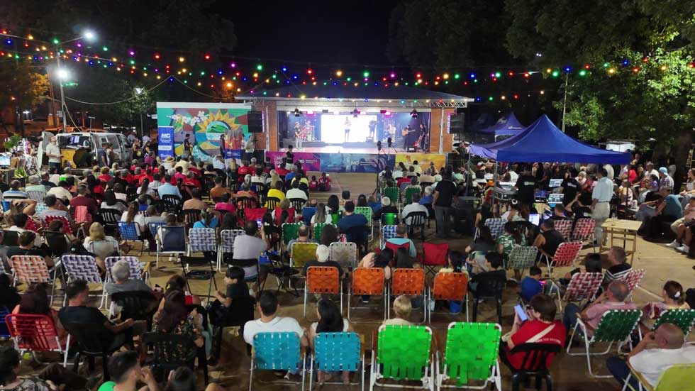 Poesía, música y danza que representa el Sentir Misionero imagen-5