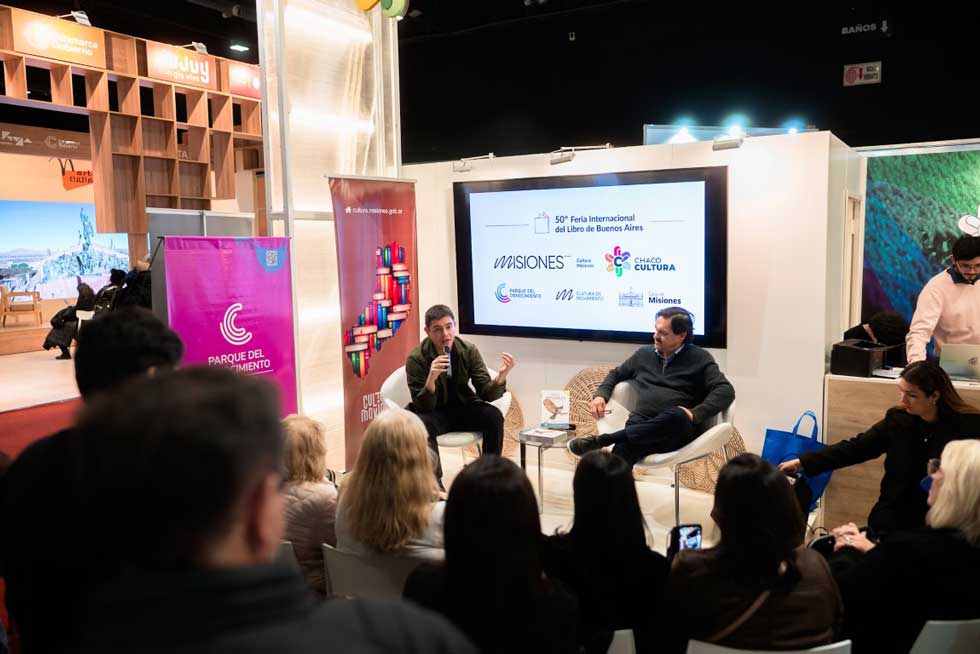 En Posadas como en la Feria Internacional del Libro, se presenta el libro “Aves de Misiones y la Selva Atlántica” imagen-6